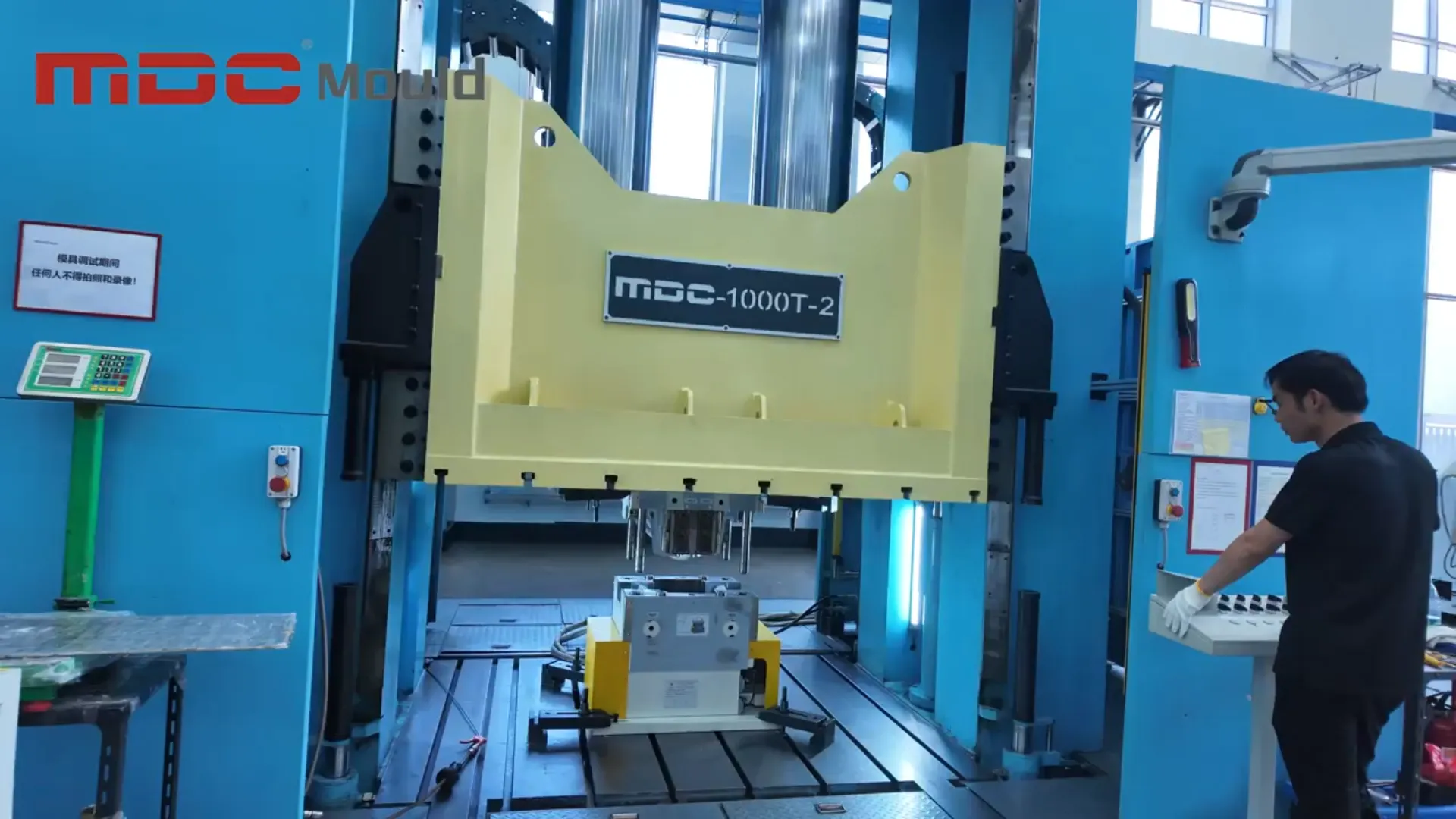 Metallography and Heat Treatment of Molds | Compression Molds & Composite Molds